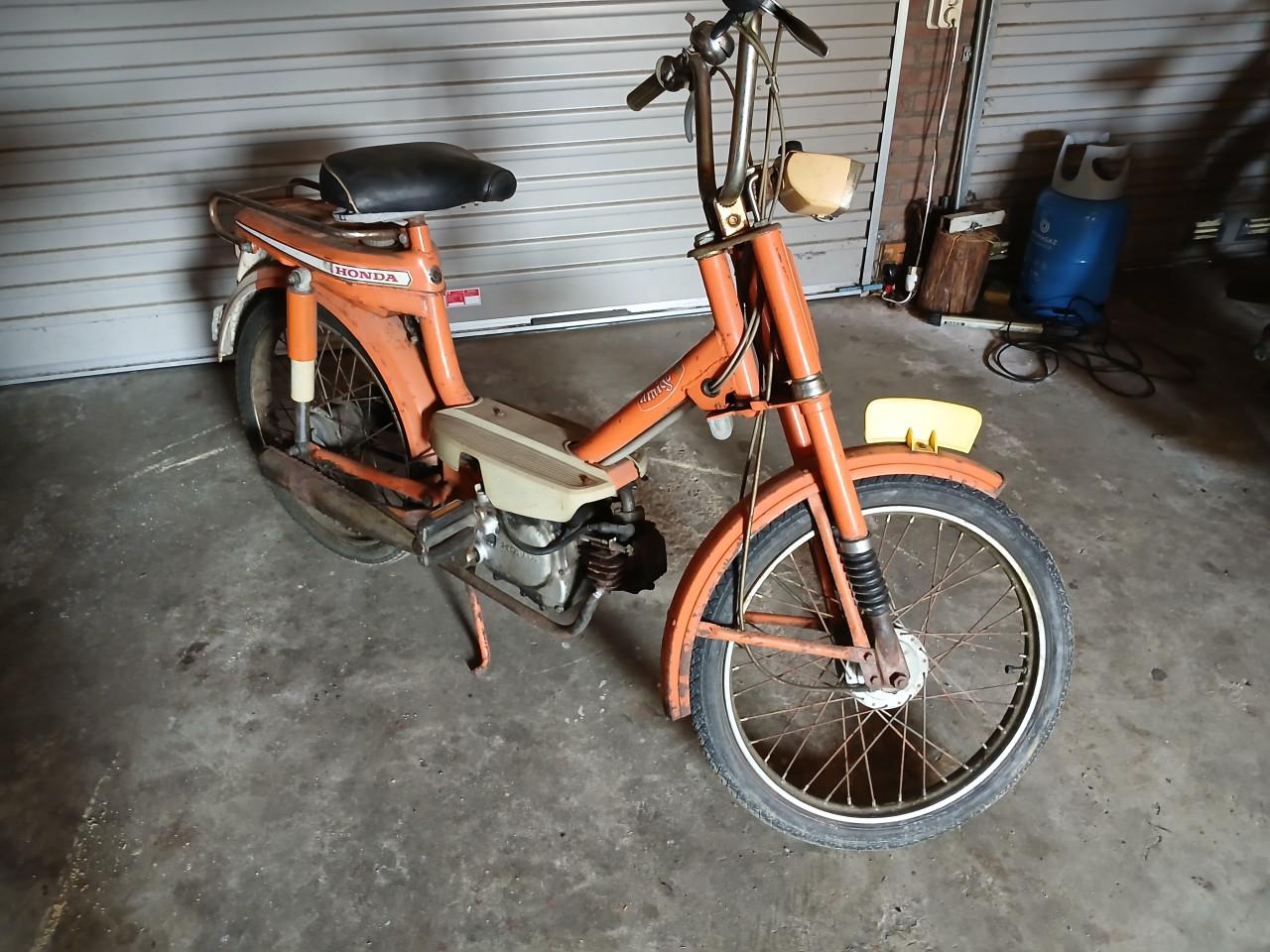 Honda Amigo te koop