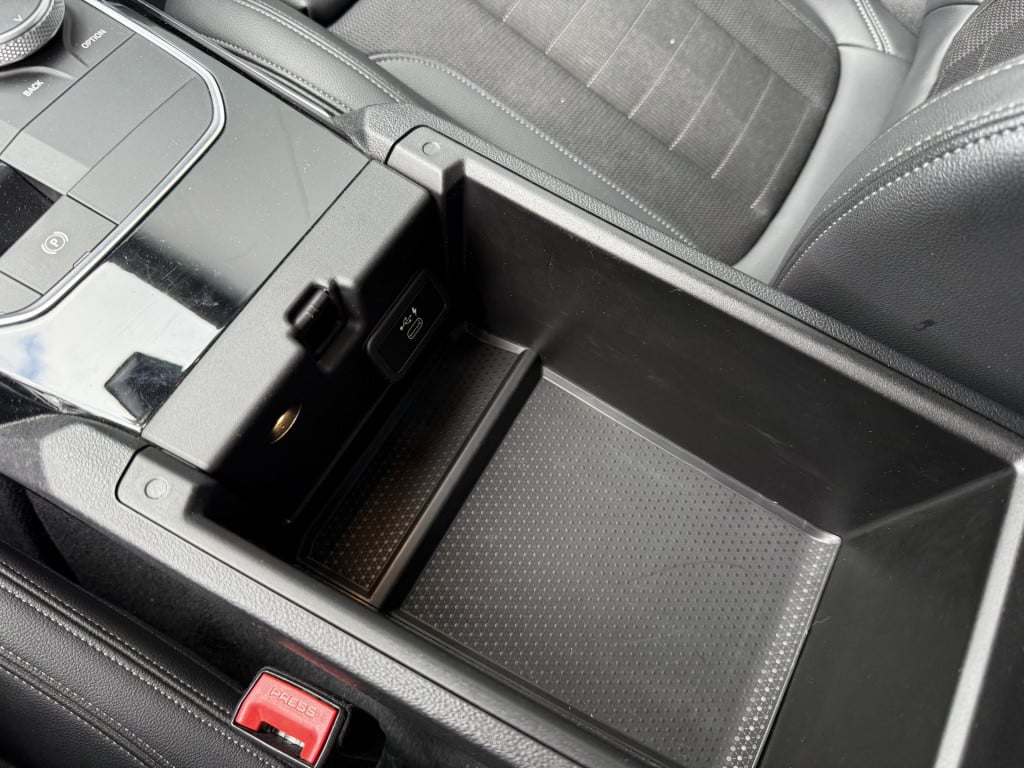 BMW 3-serie 320i automaat high executive sedan
