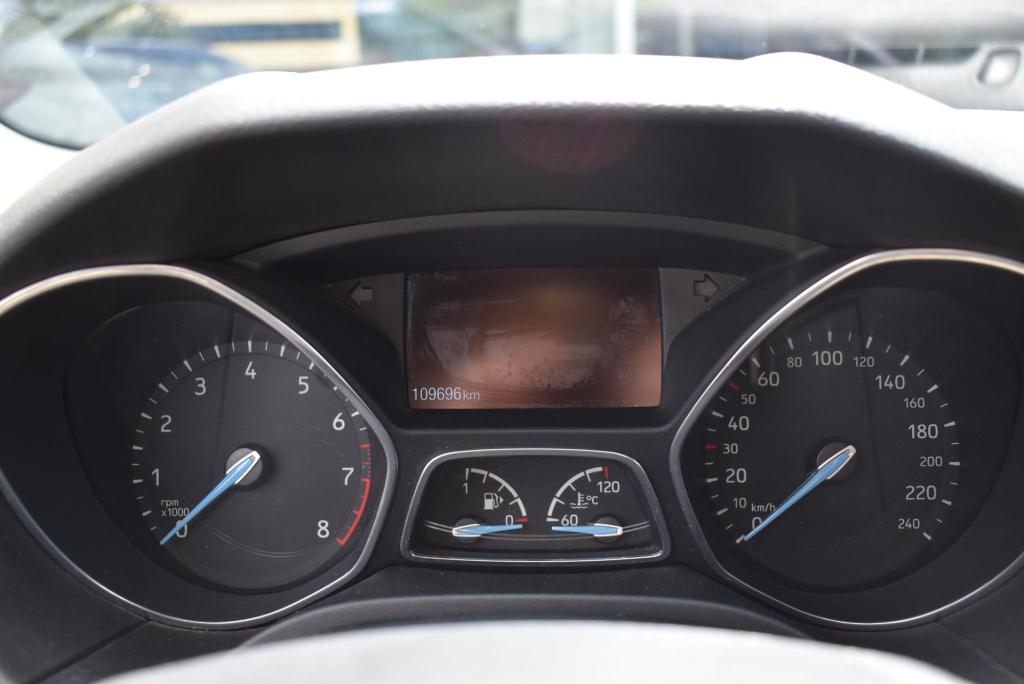Ford Focus wagon 1.0 titanium edition | wegklapbare trekhaak | climate cont