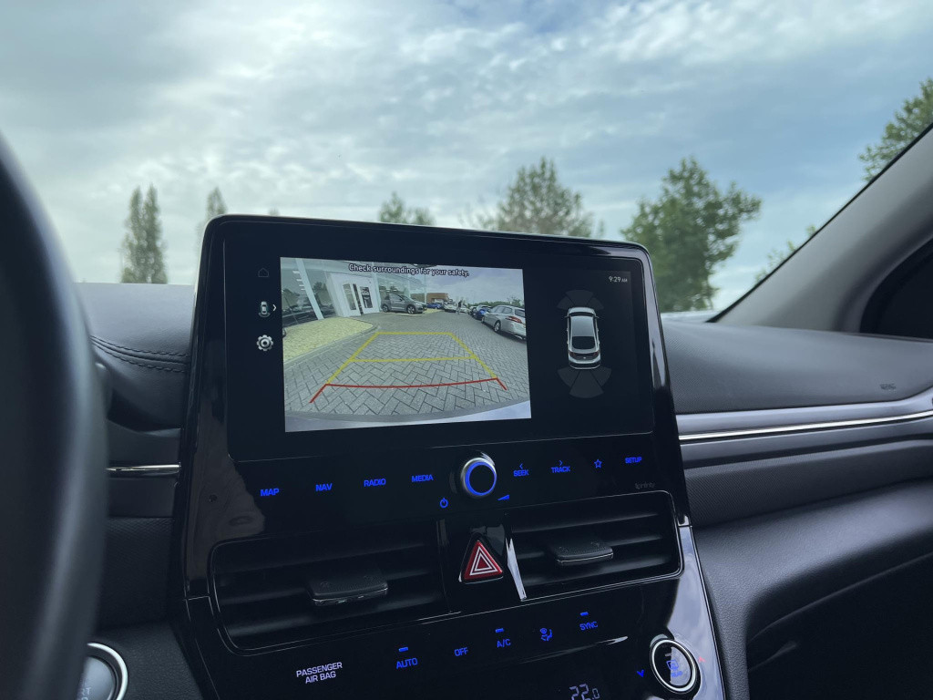Hyundai Ioniq 1.6 gdi comfort plus | adapt. cruise control | apple carplay/