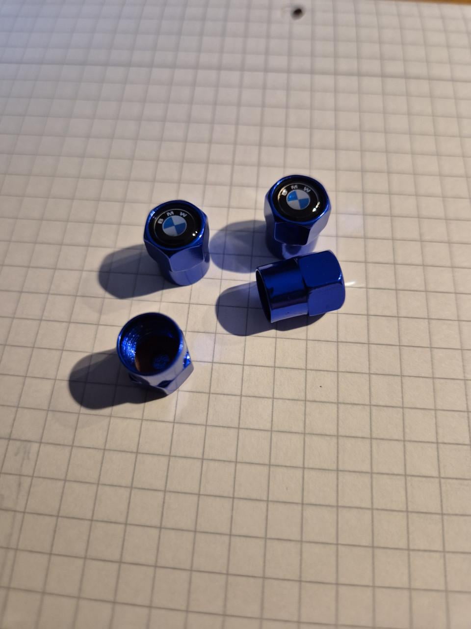 Ventieldopjes met logo