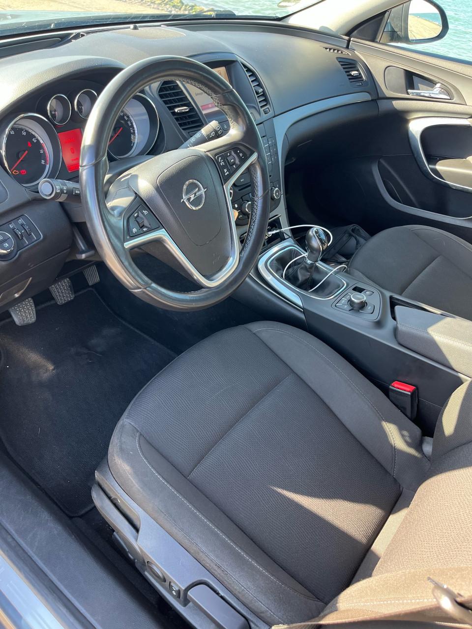 Opel Insignia 1.6 Turbo Ecotec 180pk 2010 Grijs