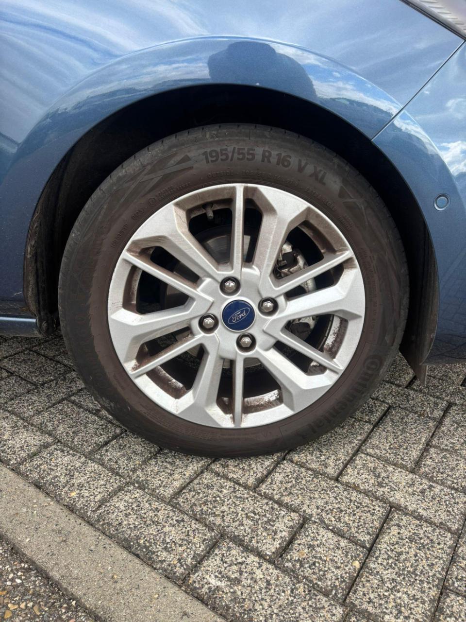 Ford Fiesta 1.0 ecoboost hybrid titanium x | winterpakket