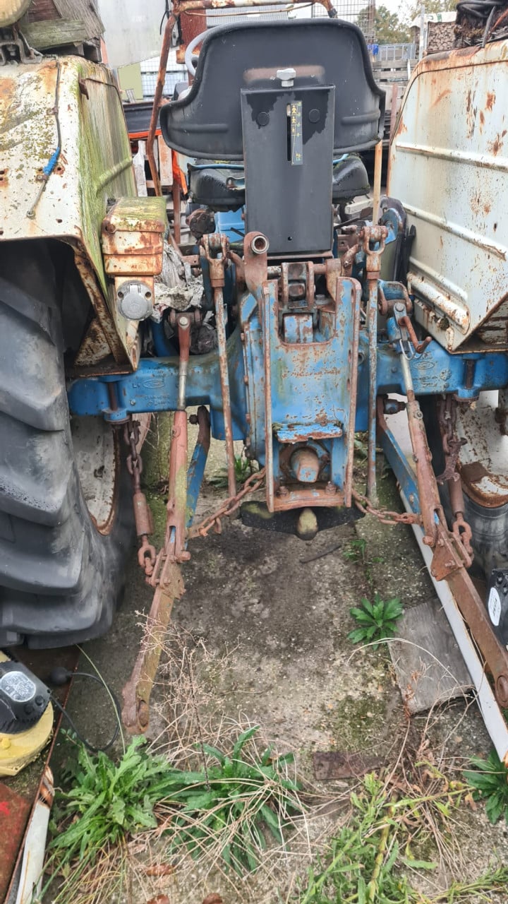 Tractor Ford 3000