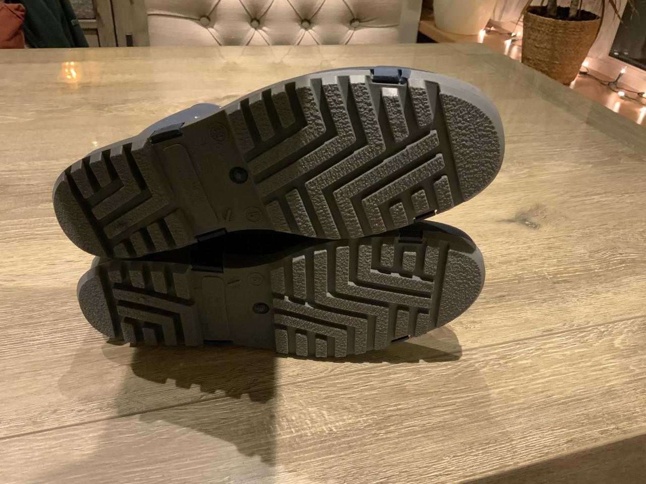 REGENLAARZEN maat 39, NIEUW