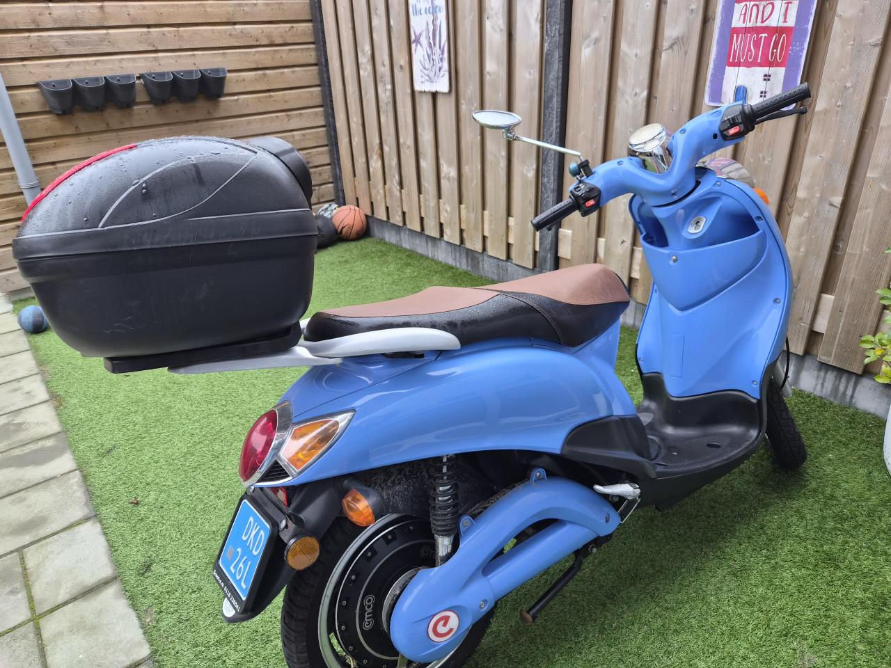 E scooter