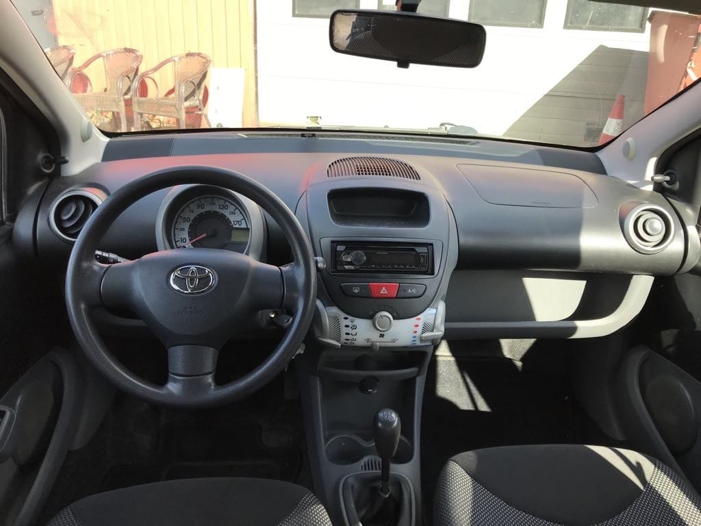 Toyota Aygo 1.0-12v comfort