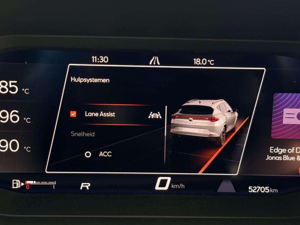 Cupra Formentor 1.5 tsi | beats | acc | achteruitrijcamera | stuur / stoelv