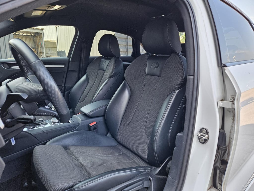 Audi A3 limousine 40 tfsi s-line