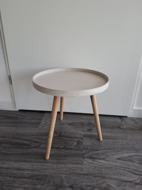 Bijzettafeltje