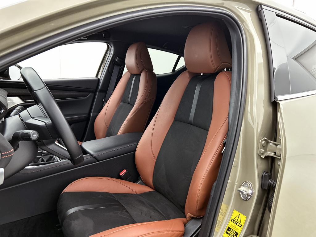 Mazda 3 2.0 e-skyactiv-g m hybrid 150 nagisa