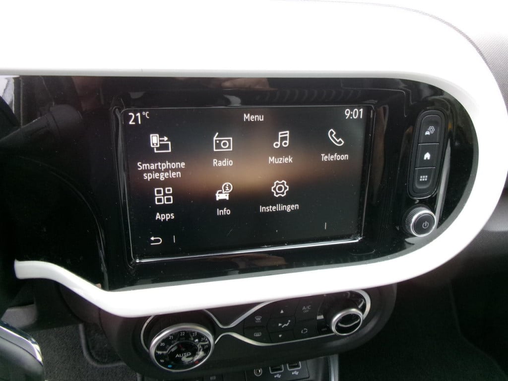 Renault Twingo 0.9 tce intens automaat, carplay, airco, pdc