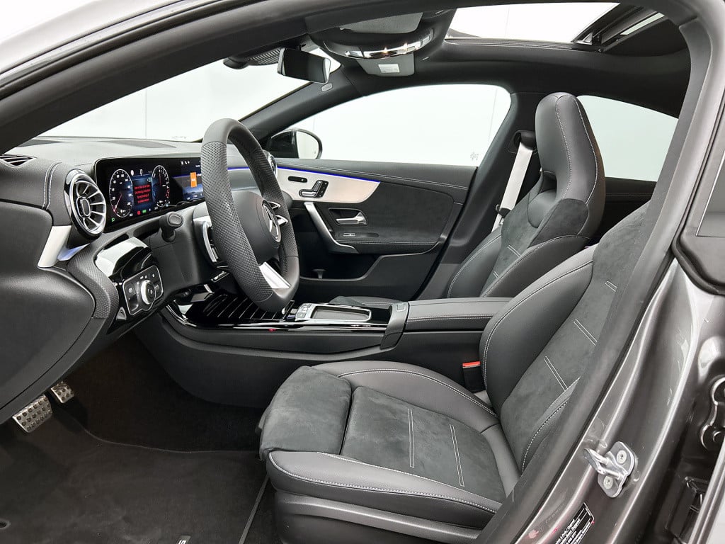 Mercedes-Benz Cla 250 e business solution amg | nightpakket | parkeerpakket