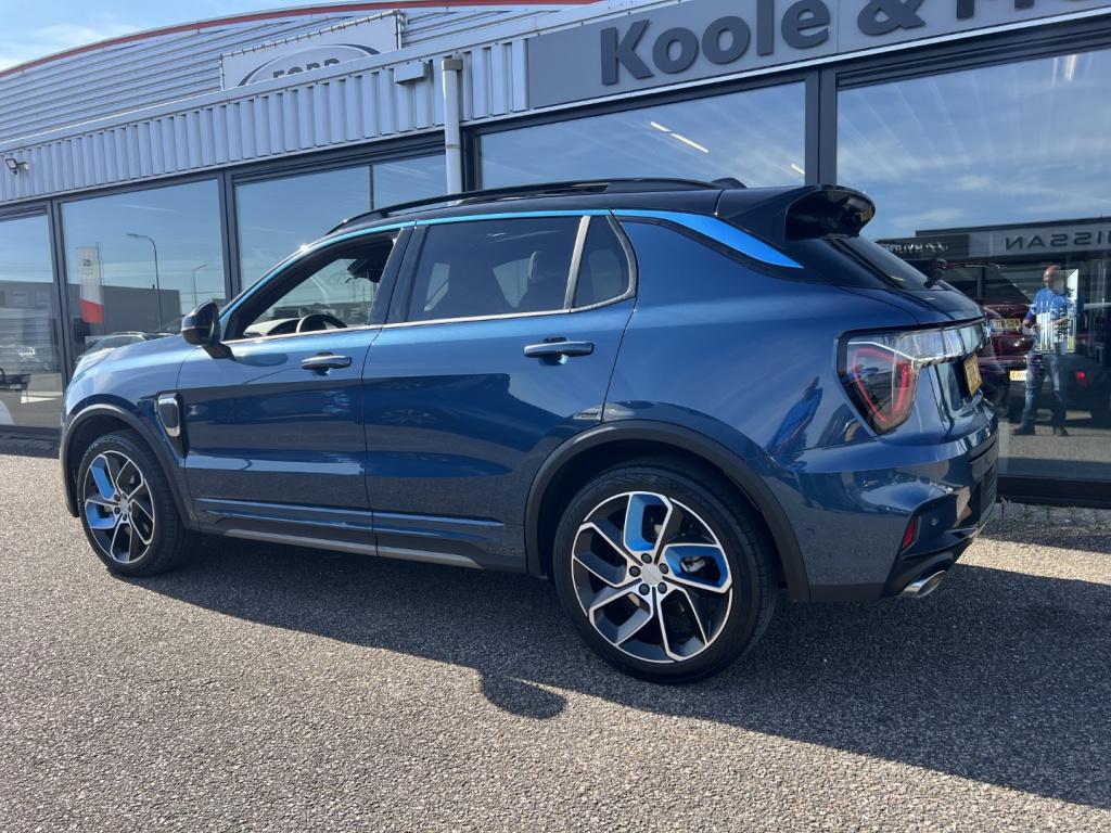 Lynk & Co 01 1.5 261pk phev 7dcth , pano dak , 360gr camera , carplay