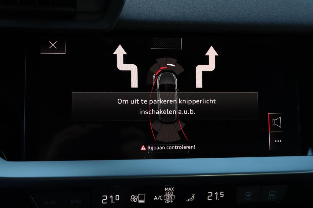 Audi A3 limousine 35 tfsi s-line edition 150pk s-tronic