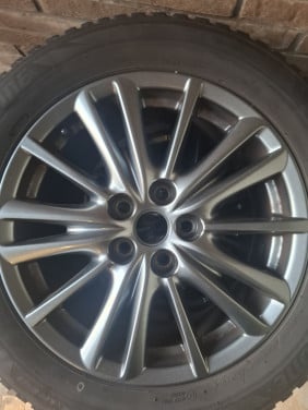 Mooie set velgen Mazda 6 225/55 R17
