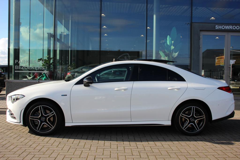 Mercedes-Benz Cla 250 e amg edition | pano | nightpakket | sfeerverlichting