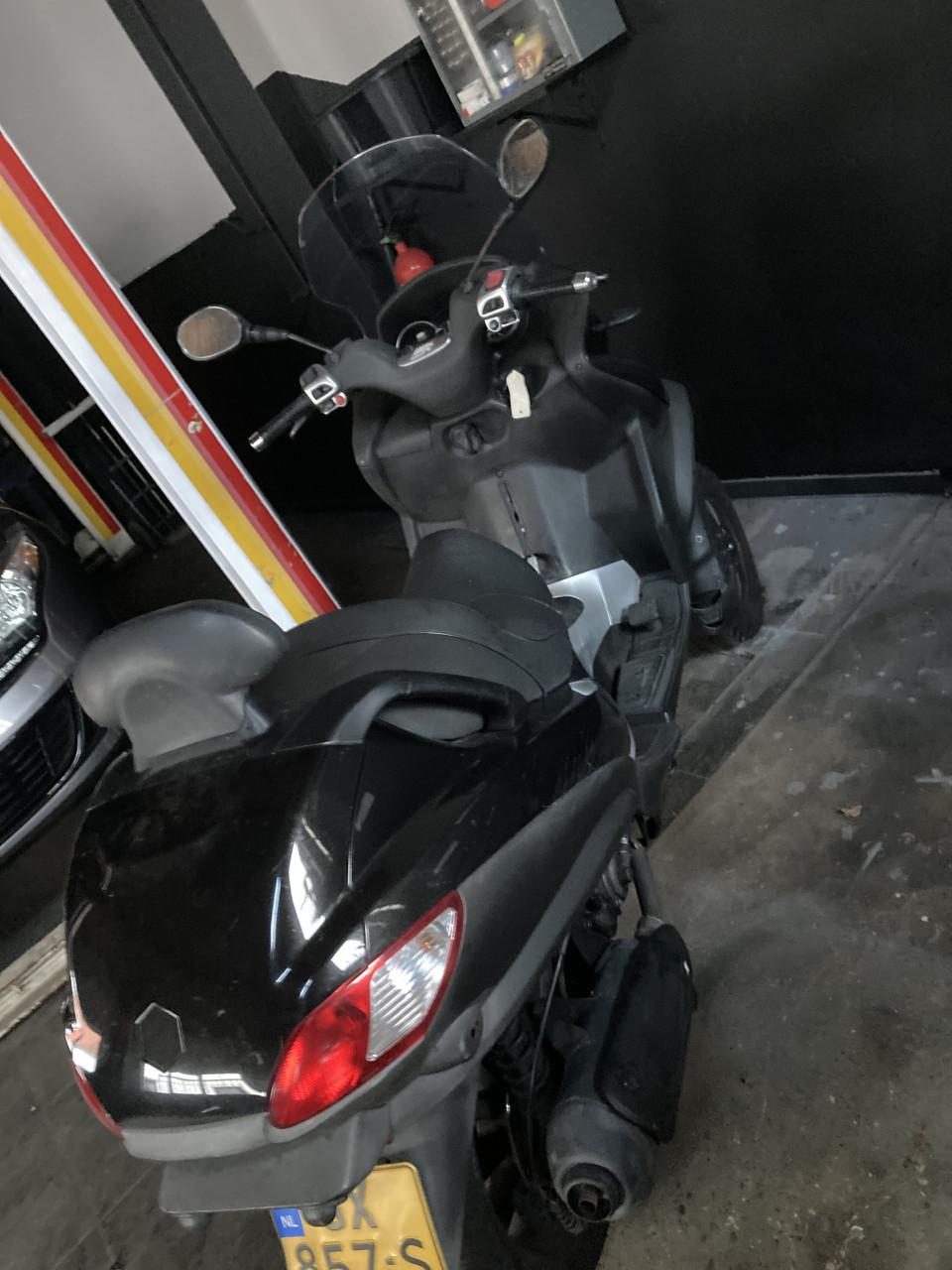 Motorscooter | MP3 | Piaggio | B - Rijbewijs