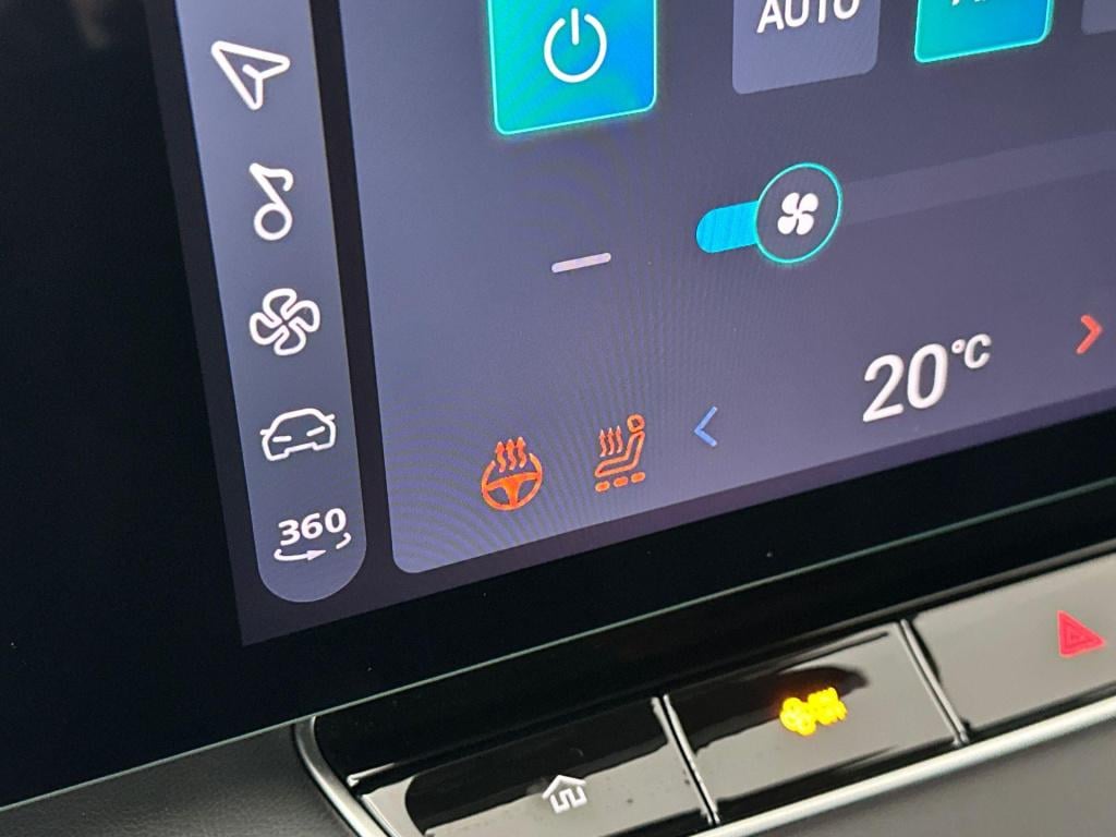 MG Hs mg phev 1.5 luxury madness deal edition