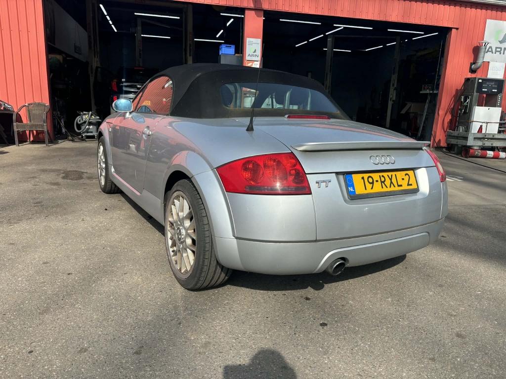 Audi TT roadster 1.8 5v turbo
