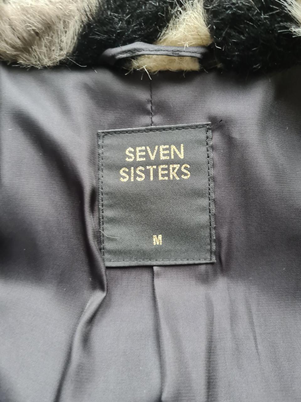 Nieuwe Seven Sister ( The Sting ) ecru, grijs ,zwart fake fur bontjas Mt M