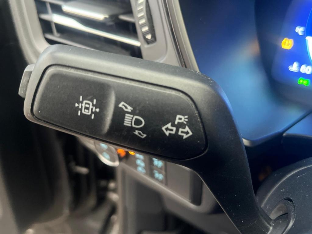 Ford Kuga 1.5 ecoboost st-line x | trekhaak | climate |