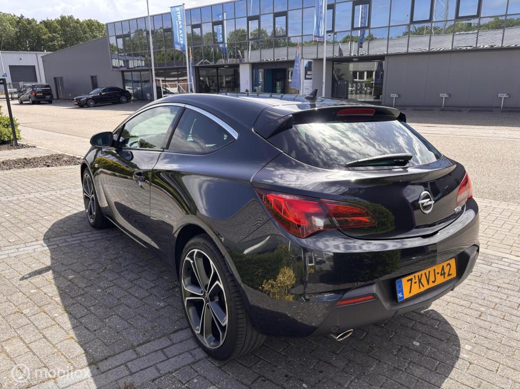 Opel Astra gtc 1.4 turbo opc 20"