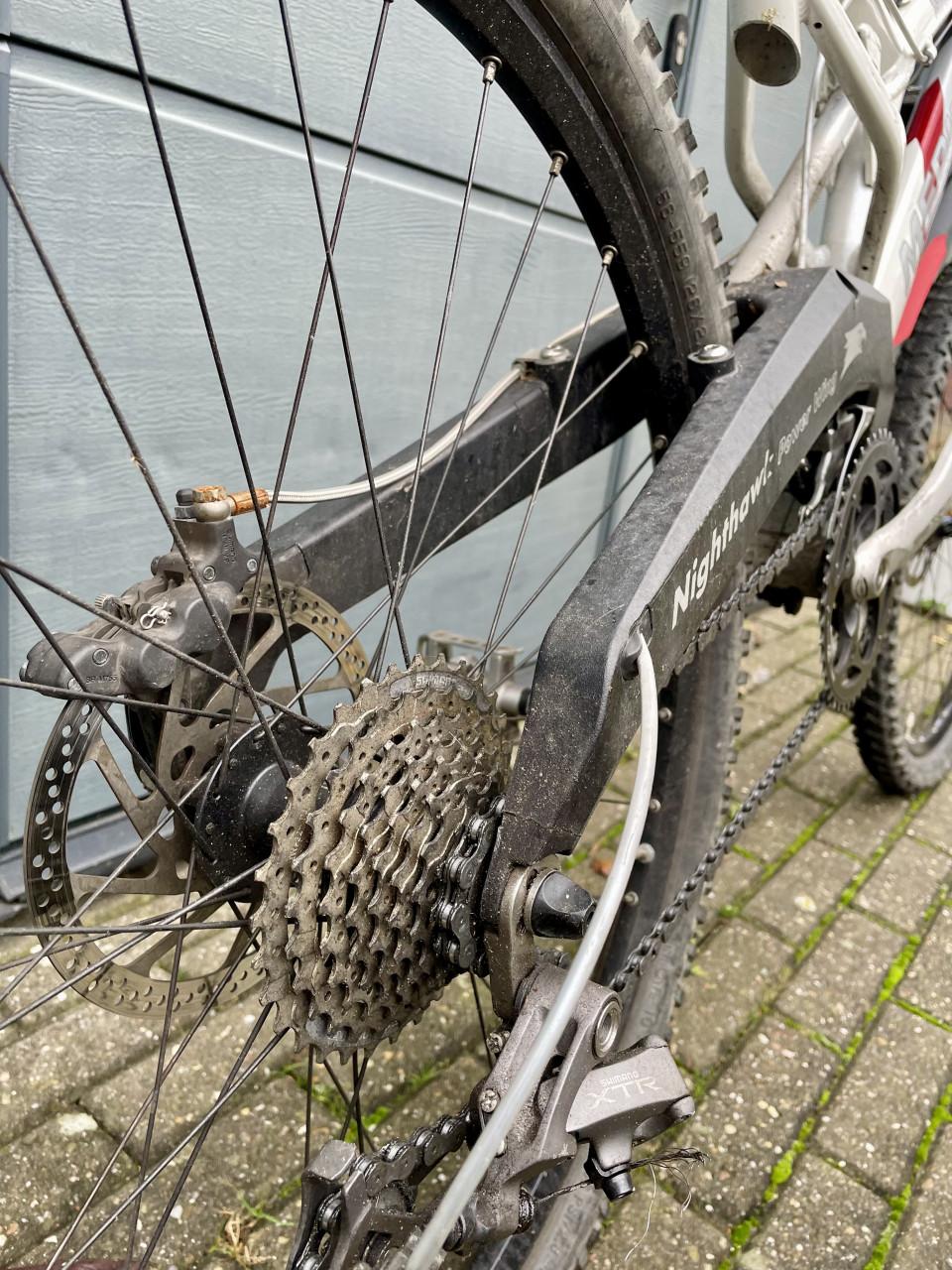 Merida Nighthawk pro (12-14 jr)