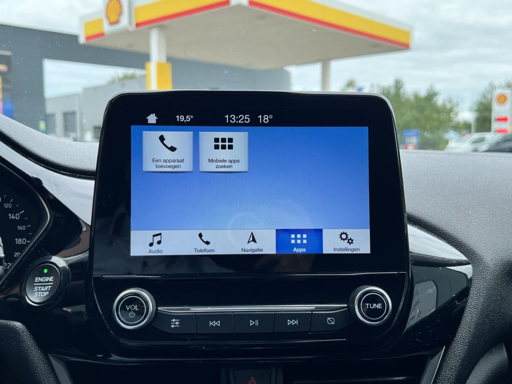 Ford Fiesta 1.0 ecoboost titanium | apple/ android carplay | st - velgen | 