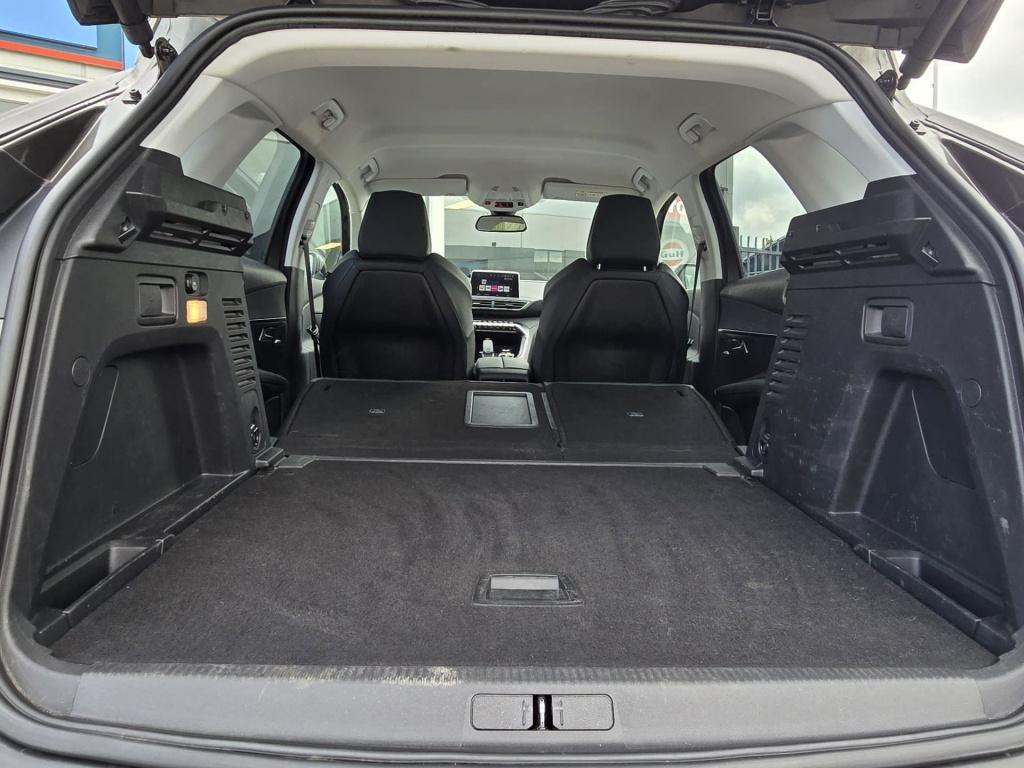 Peugeot 3008 1.2 puretech allure