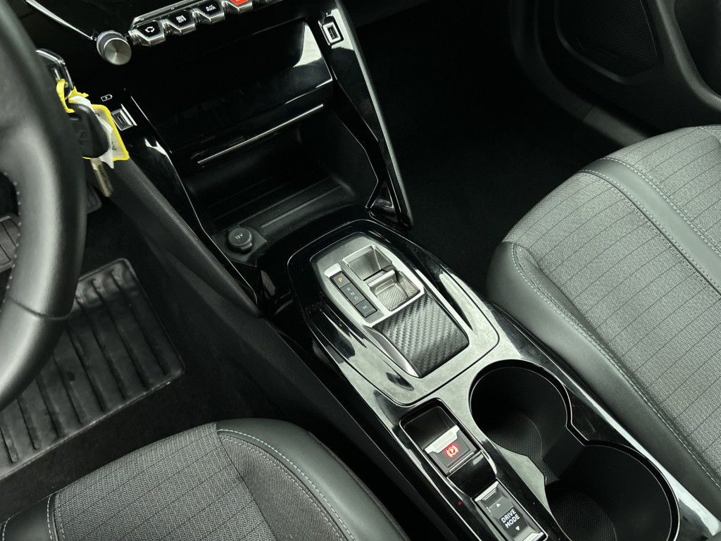 Peugeot 2008 130 pk automaat allure pack | rijklaar |