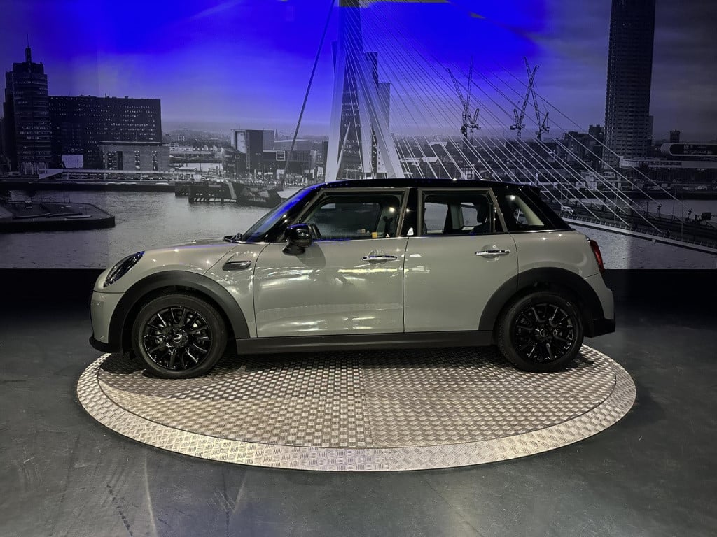 Mini Cooper mini 1.5 business edition *led*sportstoelen*applecarplay*