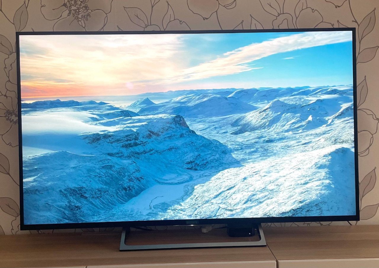 Sony Bravia Smart 43 inch LED 110 cm 4k UHD  WiFi