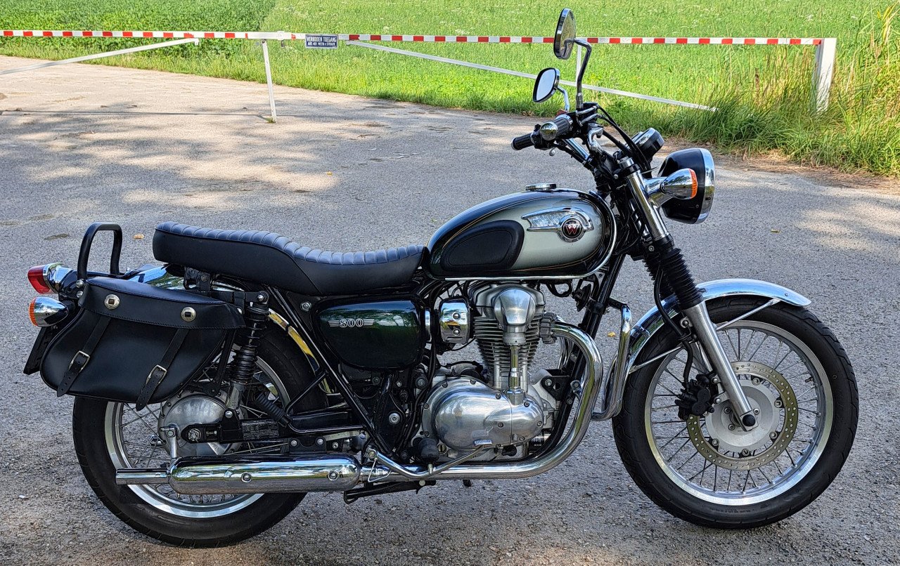 Kawasaki W800 2012. Alleen dit weekend: 4000 euro.