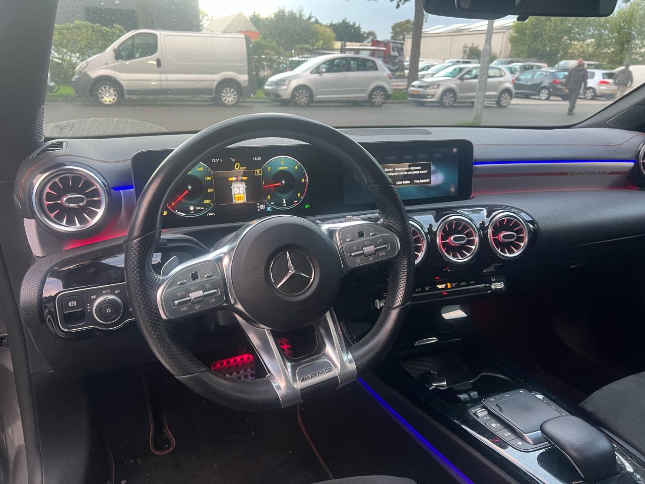 Mercedes-Benz CLA-Klasse 220d Premium Plus