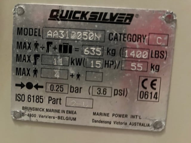 Quicksilver rubberboot met Honda 5pk buitenboordmotor + handtrailer
