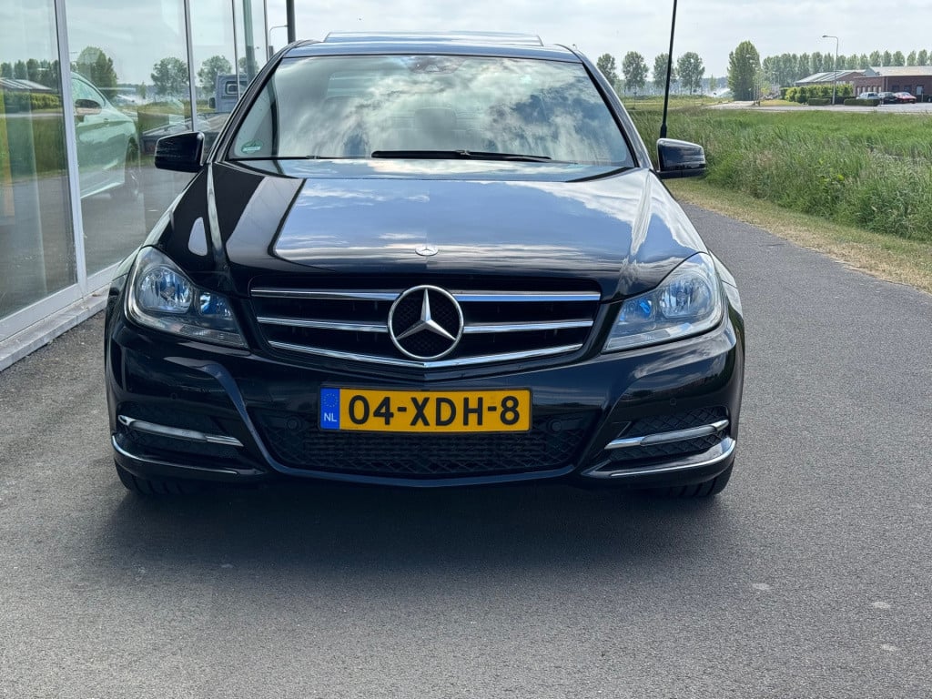 Mercedes-Benz C-Klasse 180 avantgarde automaat , schuifdak / afneembare tre