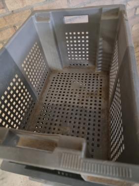 Stapelbare kunsstof kratten 60x40x30