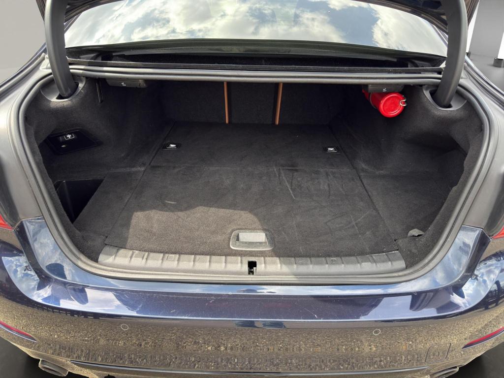 BMW 5 Serie 530 e iperformance | leder | sportstoelen | sfeer | camera | pa