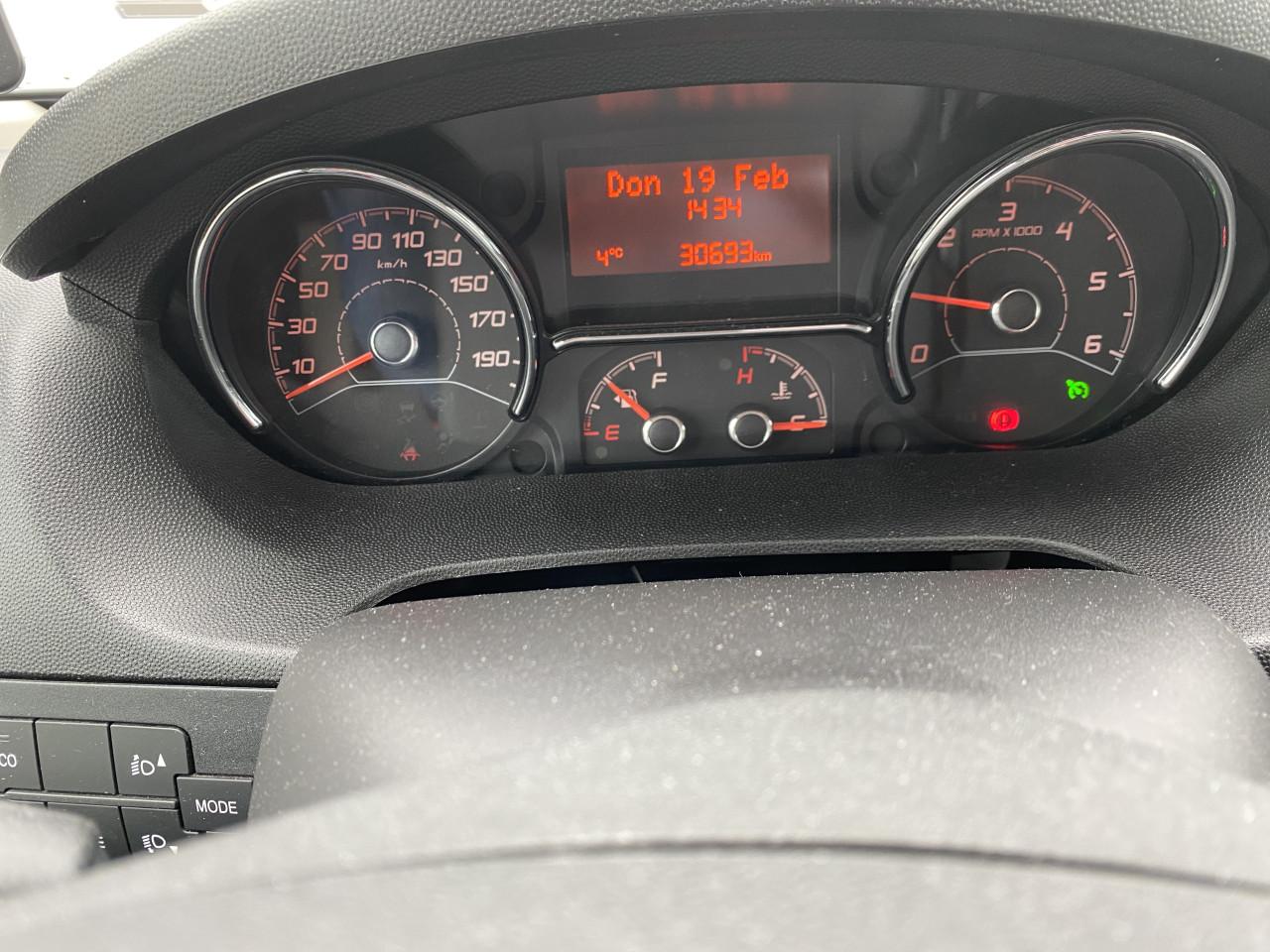 Adria | Compact DL - Half-integraal camper in nieuwstaat!