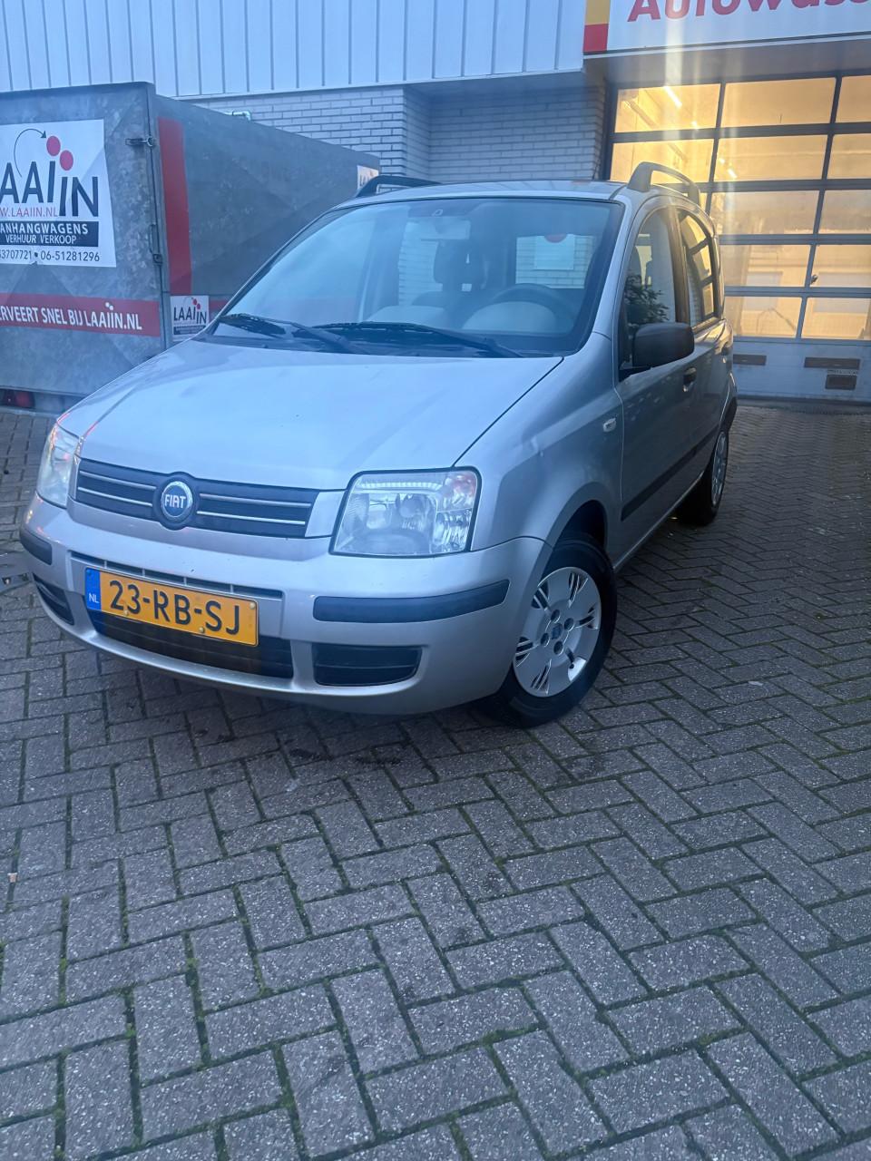 Fiat panda 1.2 benzine 2005 model