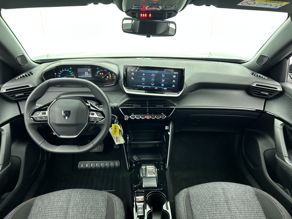Peugeot E-2008 ev style 50 kwh | rijklaar |