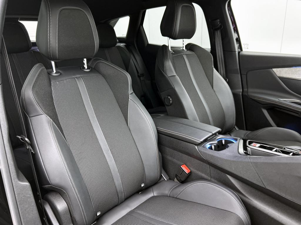 Peugeot 3008 1.2 hybrid 136 gt | keyless entry | parkeersensoren voor + ach