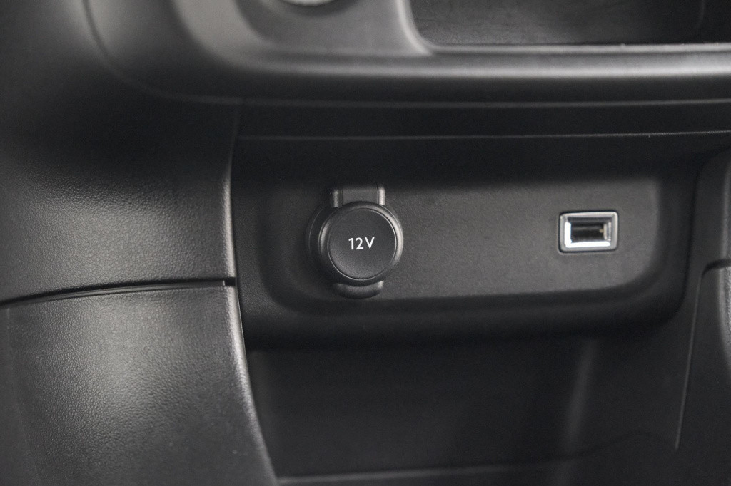 Citroen C3 puretech 82 shine | camera | stoelverwarming | apple carplay | 1