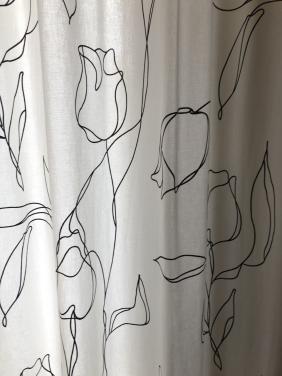 Te koop goed gordijn.(nieuw).