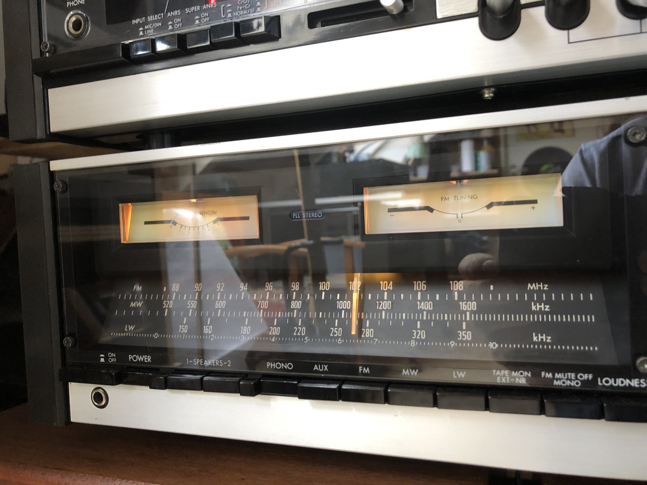 Werkelijk schitterende stereo set, dit is echte kwaliteit.