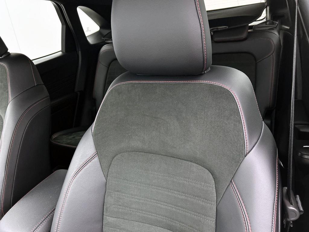 Ford Kuga 2.5 phev st-line x winter pack | apple carplay / android auto | b