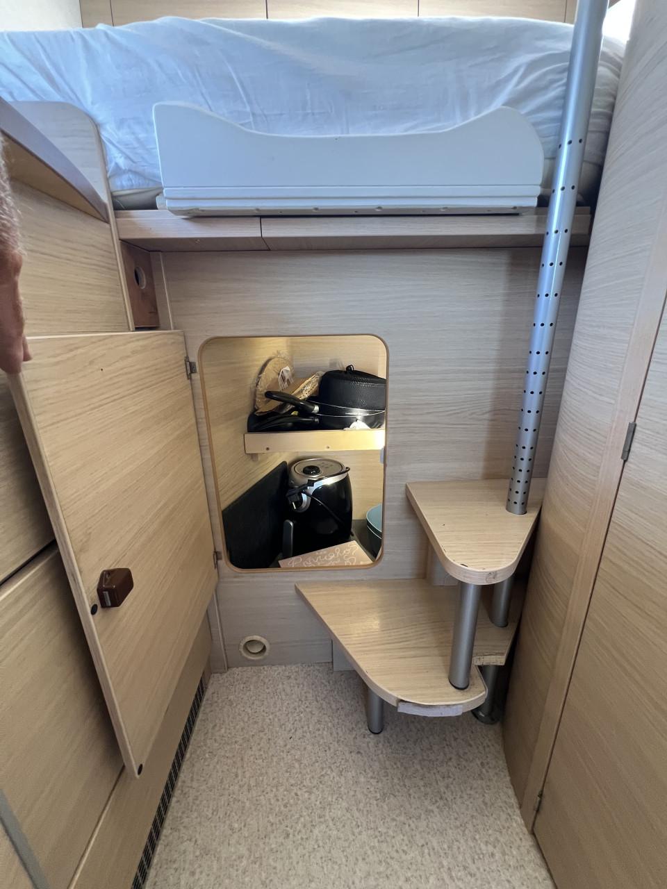 Te koop camper Adria Coral Compact