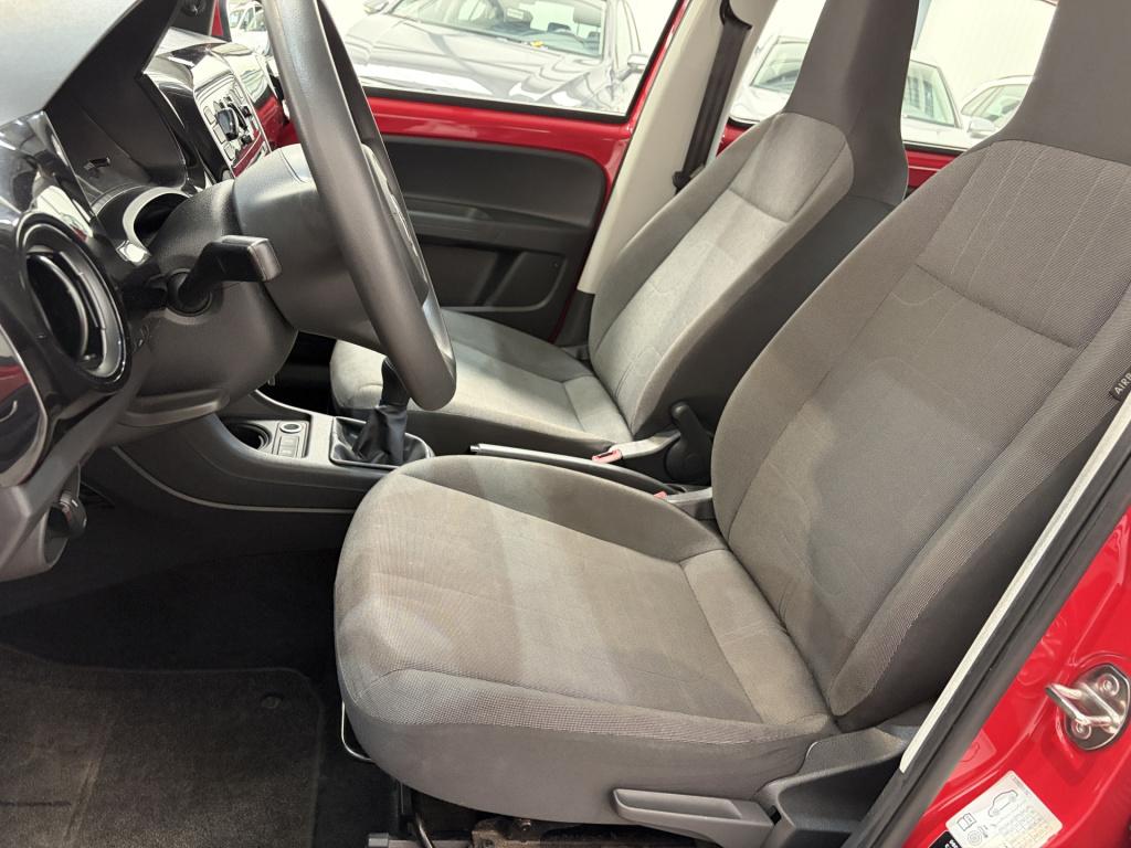 Volkswagen UP! 1.0 move up! bluemotion