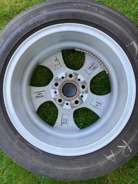 Mooie set Autobanden + Alum.Velgen